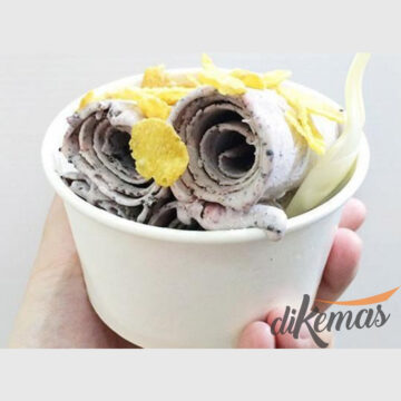 Usaha Es Krim Roll dengan Gelas Kertas Sekali Pakai Untungnya Menggiurkan!