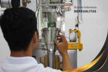 mesin pengemas otomatis