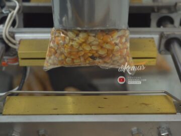 Mesin Pengemas Jagung Vertikal