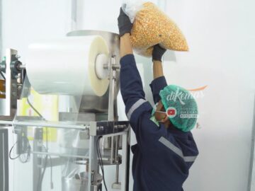 Mesin Pengemas Jagung Vertikal