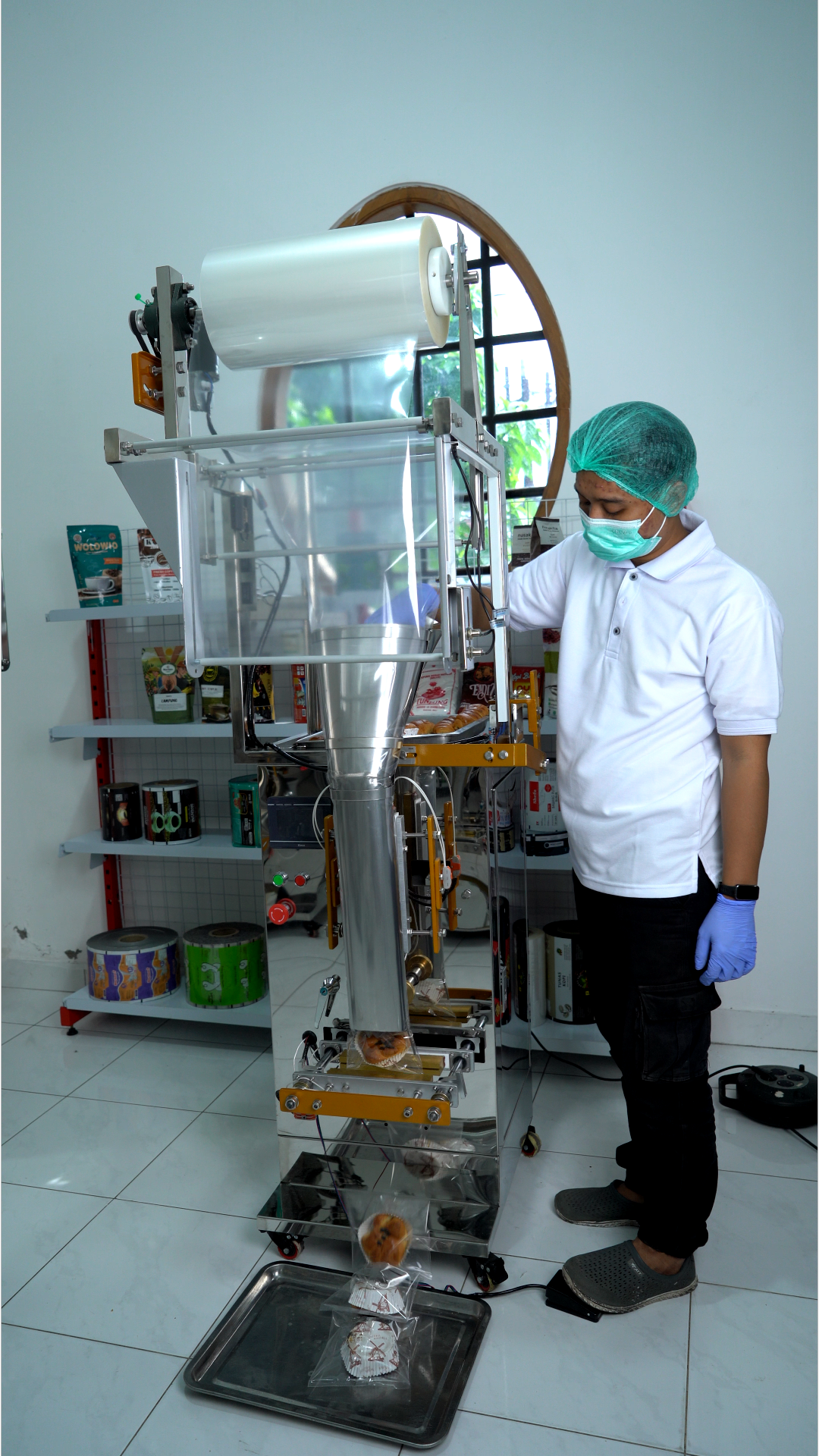 Mesin Packaging Kulit Dimsum