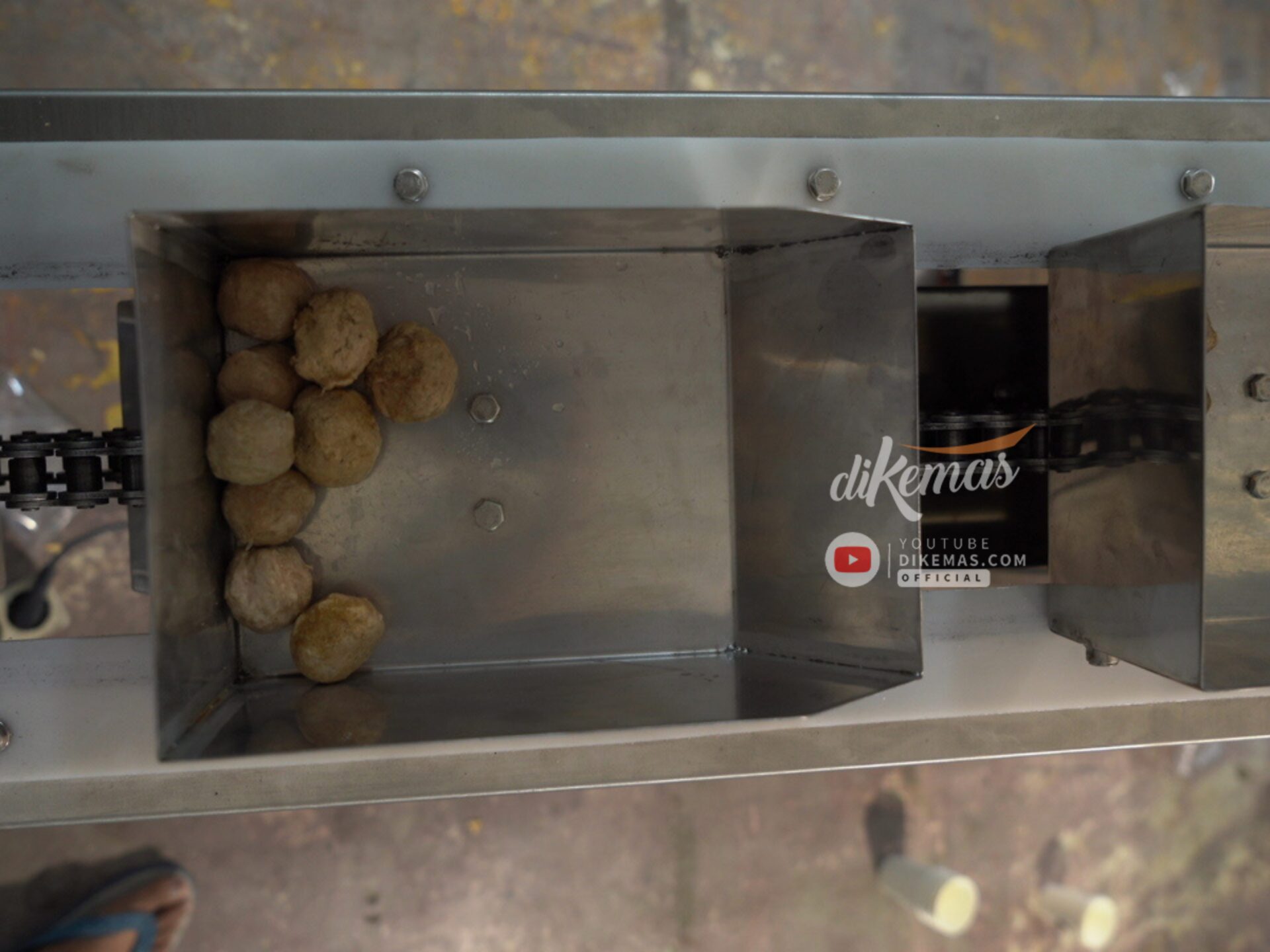 Mesin Packing Bakso Otomatis untuk Produksi Cepat
