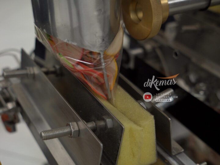 uji coba Mesin Packaging Kerupuk - Mesin Packaging Kerupuk Otomatis untuk Produksi Lebih Cepat Mesin Packaging Kerupuk