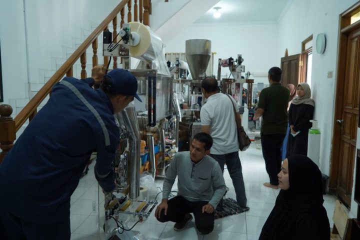 Kunjungan Tamu Mesin Roti MBG Indramayu - Mesin Pengemas Roti MBG Kunjungan Tamu Mesin Roti MBG Indramayu